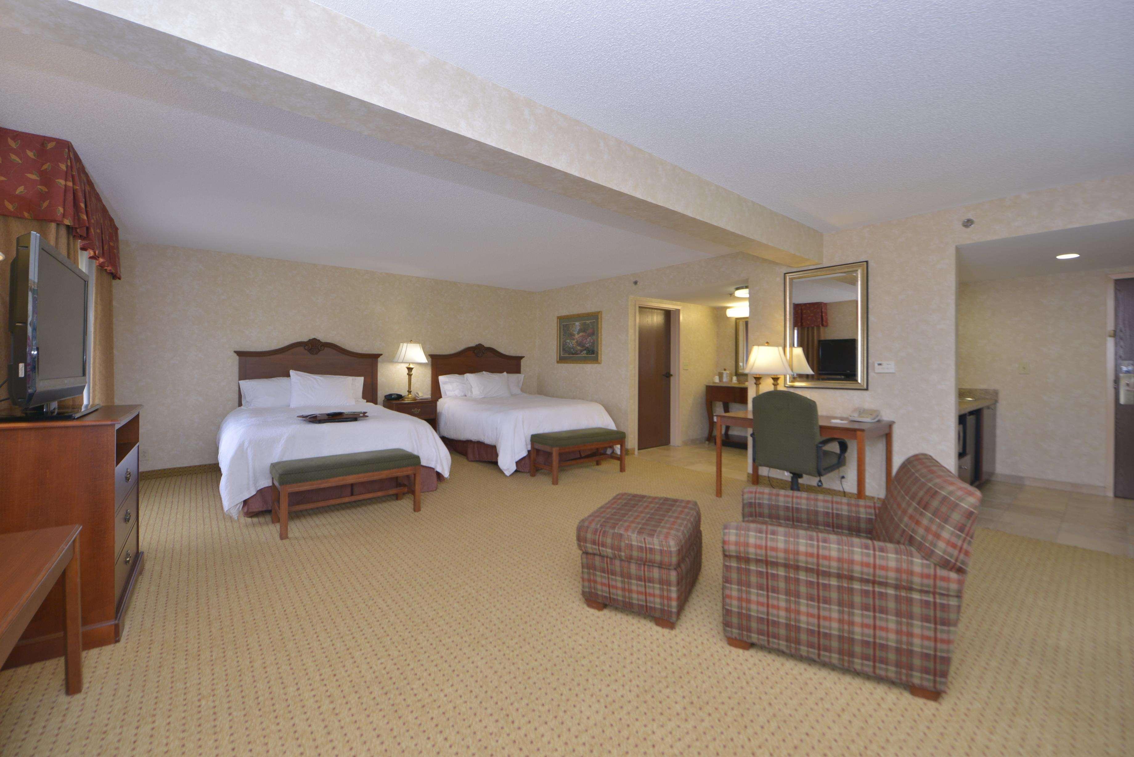 Hampton Inn Wytheville Exteriör bild