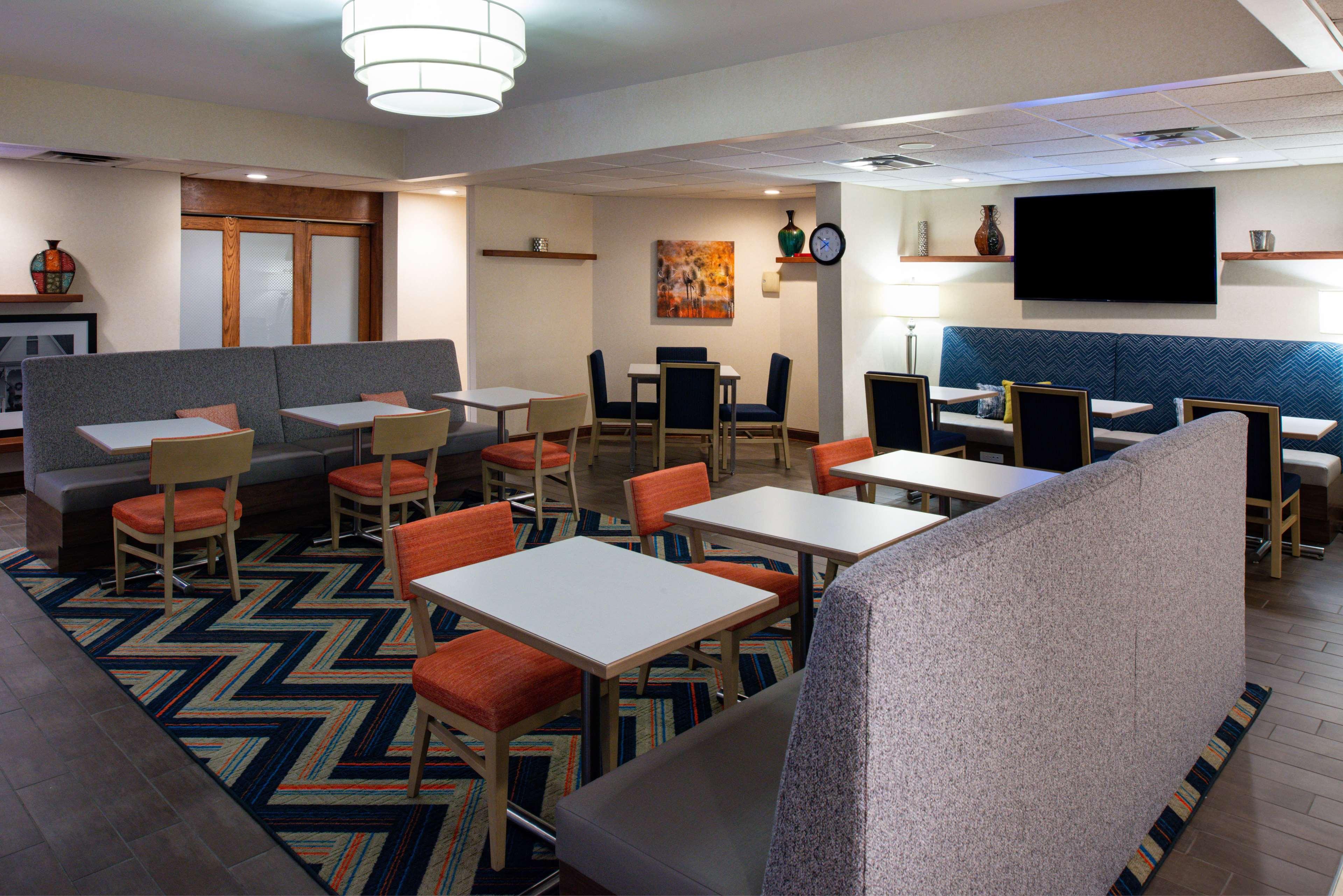 Hampton Inn Wytheville Exteriör bild