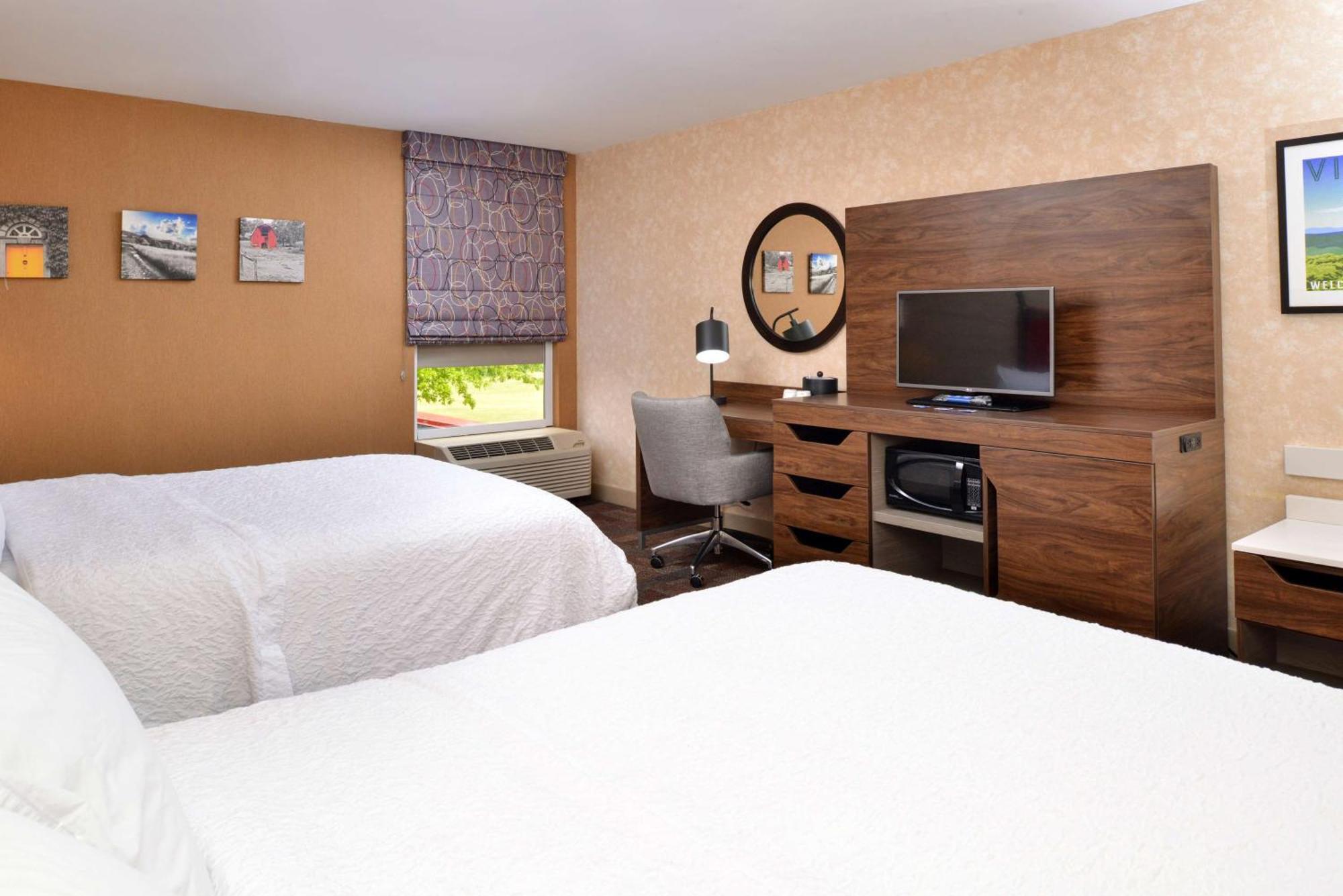 Hampton Inn Wytheville Exteriör bild
